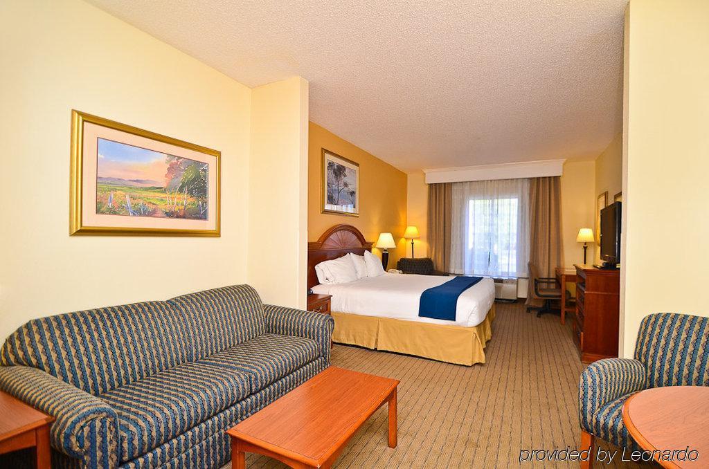 Holiday Inn Express & Suites Chattanooga - East Ridge By Ihg Номер фото